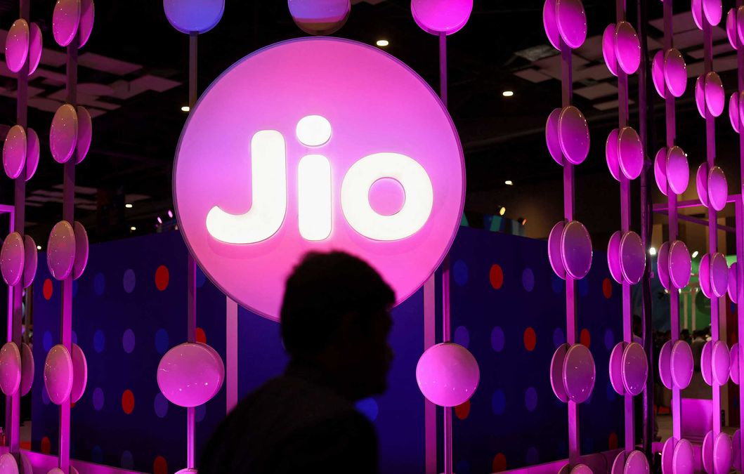 jio-and-airtel-unlimited-5g-booster-packs:-9-things-you-need-to-know