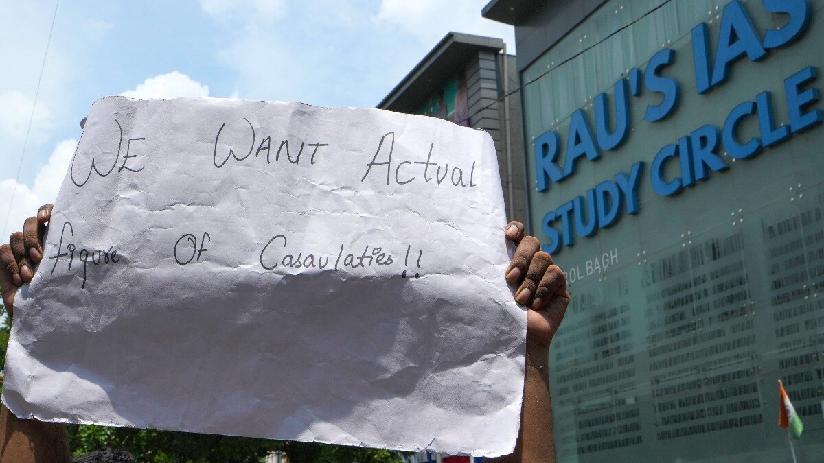 delhi-upsc-aspirants’-deaths:-owners-of-basement,-3-others-arrested;-7-people-nabbed-so-far 