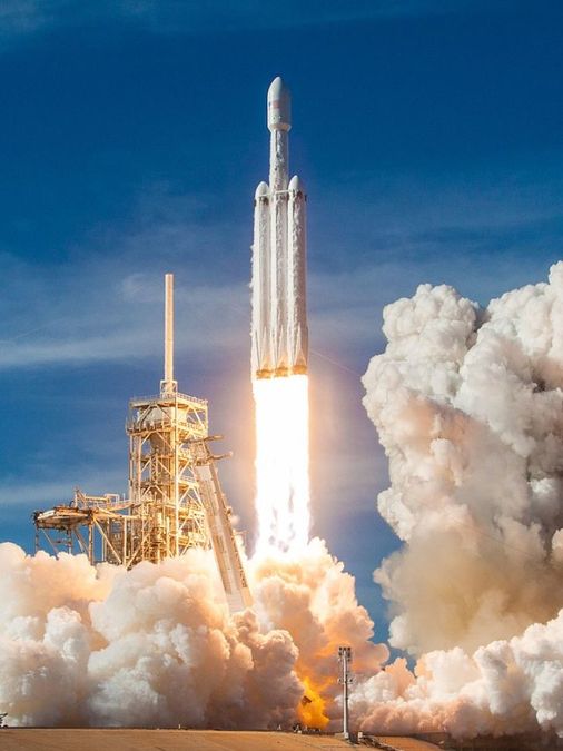 strangest-things-sent-to-space:-from-pizza-to-a-real-car,-here’s-what-humans-have-sent-to-space