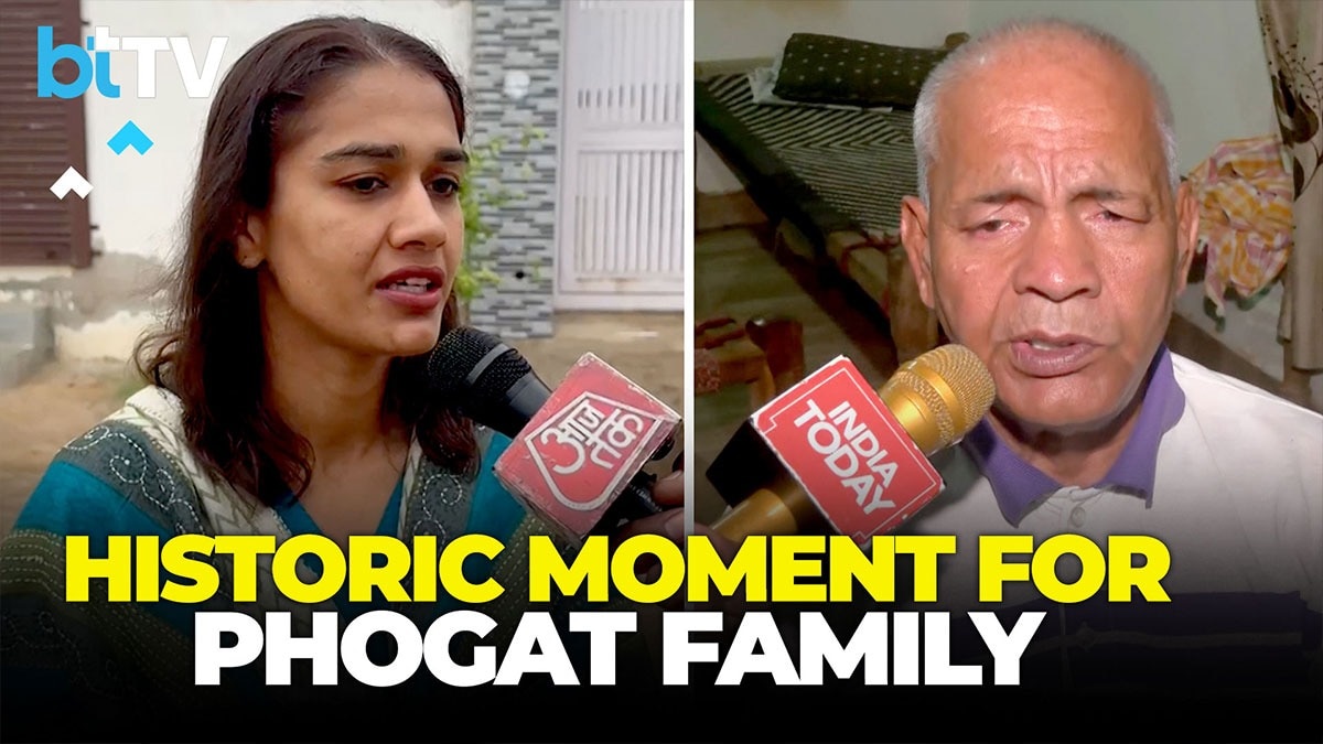 phogat-family-celebrates-as-vinesh-phogat-reaches-olympic-wrestling-final,-eyes-gold-medal